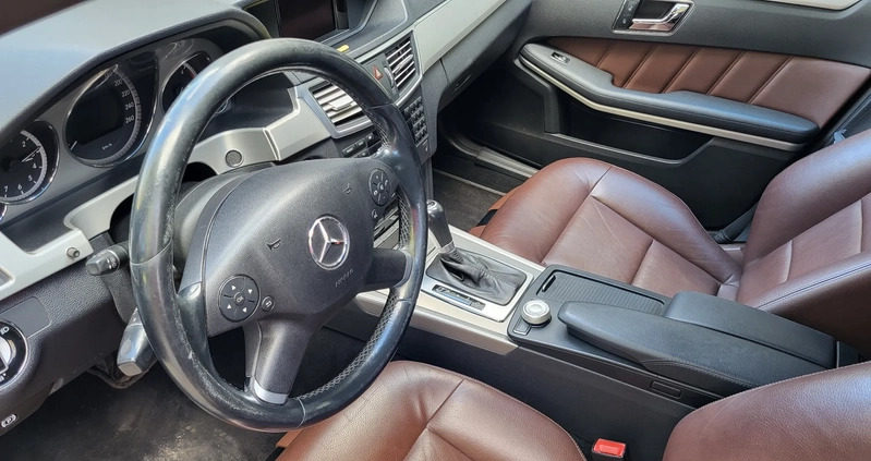 Mercedes-Benz Klasa E cena 37000 przebieg: 477051, rok produkcji 2009 z Kraków małe 37